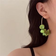 Gender: WomenMaterial: AlloyStyle: Vintage/BohemianDetails: CircleMagnetic: NoSize: One SizeHeight: 5.5 cm/ 2.17''Width: 5.5 cm/ 2.17'' Trendy Green Hoop Earrings For Beach, Green Hoop Earrings For Festival, Cherry Pearl, Casual Sunglasses, Sunglass Chain, Beaded Drop Earrings, Glasses Chain, Earrings Boho, Glasses Accessories