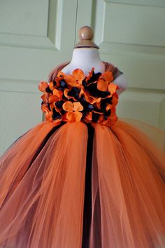 Flower girl dress, Flower Gril Tutu Dress, Orange and Black tutu dress, flower top, hydrangea top, toddler tutu dress, halloween dress Fitted Tulle Tutu Dress With Floral Applique, Floral Applique Tulle Tutu Dress For Dress-up, Halloween Tulle Dress For Dress-up, Fitted Tutu Dress For Halloween Dress-up, Cute Fitted Tutu Dress With Floral Applique, Halloween Tulle Tutu Dress For Dress-up, Halloween Tulle Tutu Dress, Halloween Tutu Dress With Ruffles For Costume Party, Cute Halloween Tulle Tutu Dress