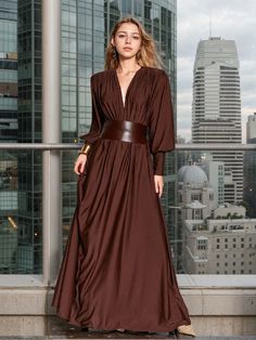 Olivia Mark - Fashionable Maxi Dress with V Neck and Waist Definition Professional Chic, Belted Maxi Dress, Dress With V Neck, Embellished Maxi Dress, Aesthetic Pastel, Jumpsuits And Romper, Feather Dress, Maxi Dress Green, Embellished Dress