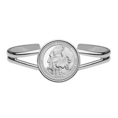 You are looking at a beautiful silver-plated cuff bangle bracelet, set with an US 2013 America the Beautiful Parks Washington Quarter BU Uncirculated Coin. You need to pick one park quarter from pull-down menu. The bracelet will fit most wrists from 6" to 8", and is made of solid brass with silver plating. I hope you end up with one of these beautiful park coin bracelets.  This bracelet will be great for gift, wearing or just adding to your coin/jewelry collection. I will be happy to combine shipping for multiple items. Thanks 2013 National Park or Site: White Mountain National Forest, New Hampshire Perry's Victory and International Peace Memorial, Ohio Great Basin National Park, Nevada Fort McHenry National Monument and Historic Shrine, Maryland Mount Rushmore National Memorial, South Dak Nickel-free Silver Cuff Bracelet, Nickel-free Silver Cuff Bracelet For Anniversary, Nickel Free Silver Cuff Bracelet For Anniversary, Mont Rushmore, Fort Mchenry, White Mountain National Forest, Great Basin National Park, Beautiful Parks, Great Basin