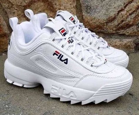 Sneakers Outfit Casual, Fila Disruptor, Yellow Shoes, Sneakers Outfit, Latest Shoes, Shoes Nike, Red Shoes, Blue Shoes, White Sneakers