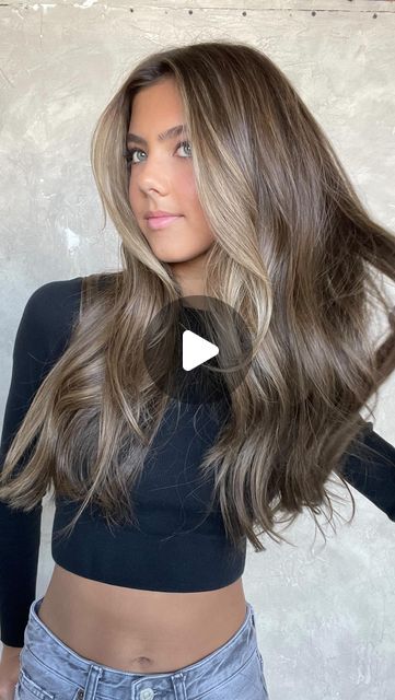 Chrissy Ellingson Rasmussen on Instagram: "❄️NEW HAIR❄️ for @_bellaboone // Switch it up for winter☃️🌦️" All Over Blonde Highlights On Brown Hair, All Over Blonde Highlights, All Over Blonde, Blonde Highlights On Brown Hair, Fall Haircut, Nude Body, 2023 Hair, Brunette Hair With Highlights, Fall Hair Cuts