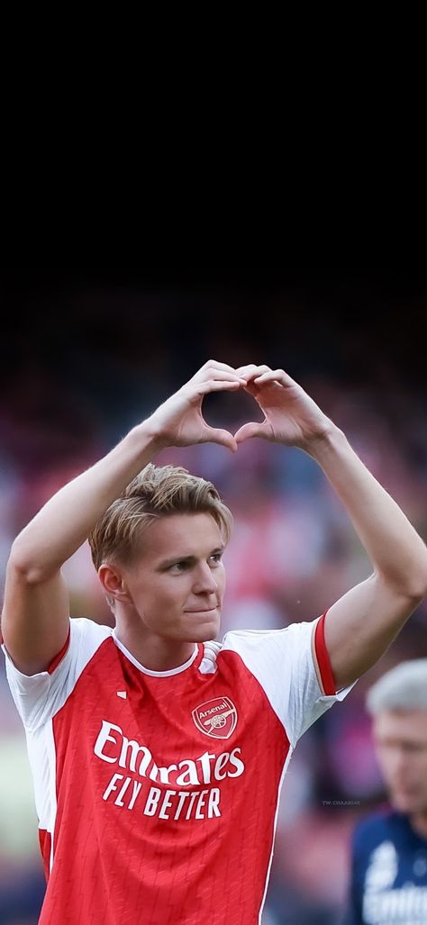 Martin Ødegaard Wallpaper Martin Ødegaard Wallpaper, Odegaard Wallpaper, Martin Odegaard, Martin Ødegaard, Ronaldo Junior, Arsenal Fc, Football Team, Football Players, Arsenal