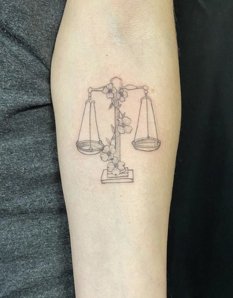 Small Libra Scale Tattoo, Scales Of Justice Tattoo Fine Line, Libra Astrology Tattoo, Balance Tattoo Ideas, Scales Of Justice Tattoo, Tattoo Balance, Libra Scale Tattoo, Libra Tattoos, Justice Tattoo