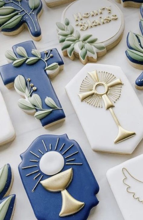 Pastor Appreciation Decorated Cookies, 1st Communion Cookies Boy, Confirmation Decorated Cookies, First Communion Cookies Boys, Church Cookies Decorated, Communion Cookies Decorated, First Communion Cookies Decorated, Confirmation Cookies Decorated, 1st Communion Cookies