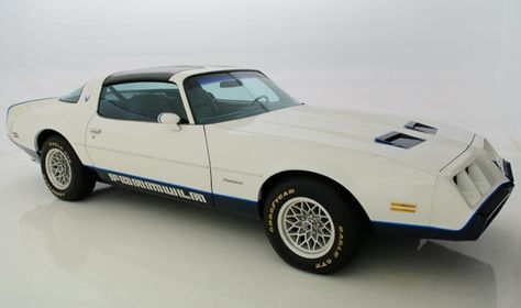 1981 Pontiac Firebird Formula presented as Lot U3.1 at Kissimmee, FL Firebird Car, Pontiac Firebird Formula, Firebird Formula, Pontiac Firebird, Mecum Auction, Kissimmee, Firebird, Formula 1, Print Images