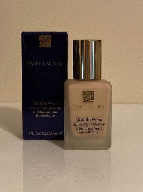 Estee Lauder Double Wear Stay-in-Place Makeup, 2C3 Fresco, 30 ml (Model: 027131969686) Este Lauder Double Wear, Foundation For Sensitive Skin, Estee Lauder Double Wear Foundation, American Makeup, Double Wear Foundation, Estee Lauder Makeup, Estee Lauder Double Wear, Double Wear, Matte Foundation