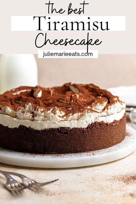 The best no-bake Tiramisu Cheesecake! This easy cheesecake has a delicious cocoa cookie crust, velvety no-bake mascarpone cheesecake and a layer of coffee soaked lady fingers. It is topped with whipped cream and a lots of cocoa powder. Best Italian Desserts, Dessert Recipes Ideas, No Bake Cheesecake Flavors, Fall Tiramisu, Winter Cheesecake, No Bake Tiramisu Cheesecake, Tiramisu Cheesecake Recipe, Cheesecake Recipes Easy No Bake, Chocolate Tiramisu Recipe