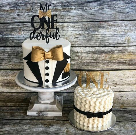 Mr Onederful Birthday Cake Smash, Masculine Cakes For Men, Masculine Birthday Cake, Mr Onederful Birthday Cake, Mr Onederful Birthday Party Ideas, Baby Boy Cake Topper, Birthday Cake Images, Mr Onederful Birthday, Onederful Birthday