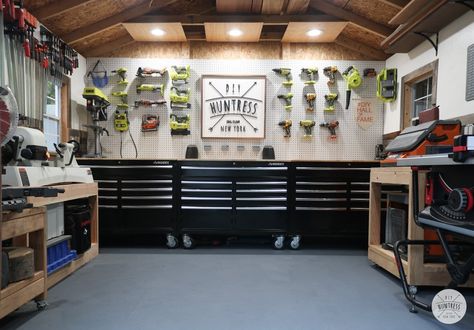 Small Workshop Organization Tips (& Shop Tour) - DIY Huntress Small Workshop Organization, Cleat Wall, Pallet Deck Diy, Garage Workshop Layout, Garage Workshop Plans, Basement Workshop, Workshop Shed, Garage Atelier, Garage Workshop Organization