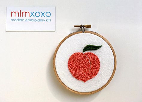 Peach Embroidery KIT by mlmxoxo.  Georgia Peach.  modern embroidery.  beginner embroidery kit.  diy Peach Embroidery, Fruit Kitchen Decor, Embroidery Beginner, Modern Embroidery Kit, Fall River Ma, Learning To Embroider, Beginner Embroidery Kit, Beginner Embroidery, Diy Embroidery Designs