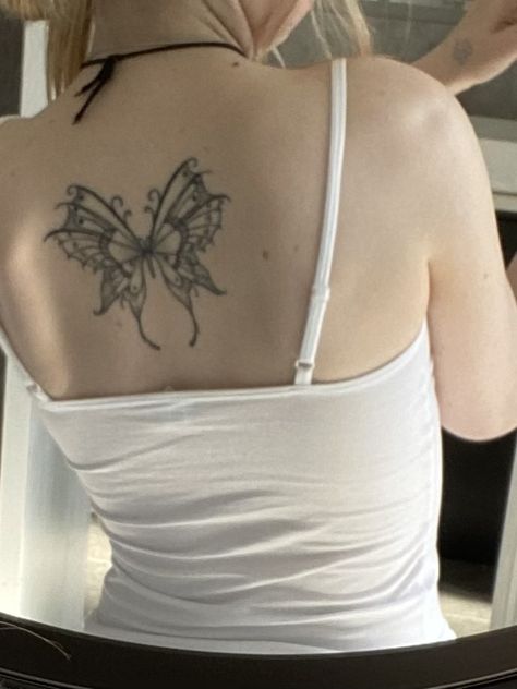 #tattoo #butterflytattoo #butterfly #backtattooart Butterfly Torso Tattoo, Butterfly Matching Tattoos, Butterfly Tattoo Chest, Big Butterfly Tattoo, Butterfly Chest Tattoo, Revlon Black Cherry, Torso Tattoos, Big Butterfly, Cute Little Tattoos