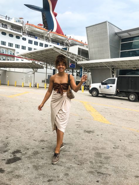 Skirt Outfits Black Women, Cruise Ship Outfits, Cruise Vacation Outfits, Sister Trip, Outfits Black Women, Leopard Print Sandals, Woven Shoes, Cruise Outfits, Cruise Wear