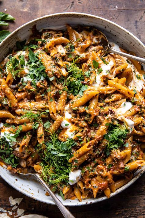 Decadent Pasta Recipes, Heart Pasta Recipes, Ricotta Dinner Recipes, Pasta With Whipped Ricotta, Ricotta Dinner, Sun Dried Tomato Pasta, Half Baked Harvest Recipes, Whipped Ricotta, Pasta Pot