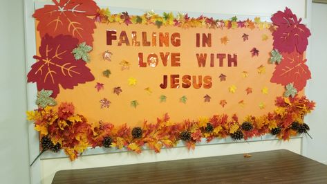 Falling in love with jesus bulletin board Fall Jesus Bulletin Board, Falling For Jesus Bulletin Board, Fall In Love With Jesus Bulletin Board, Falling In Love With Jesus, Preschool Bible Verses, Jesus Bulletin Boards, Fall Church Bulletin Boards, Sunday School Room Decor, Paper Games For Kids