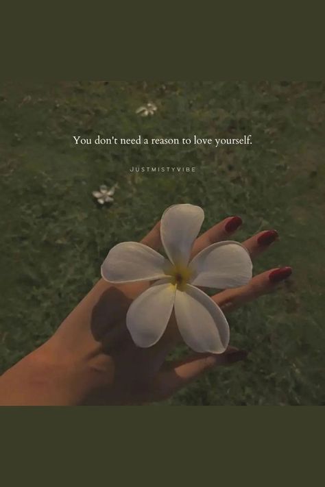 Self Loving Captions, Caption For Love Yourself, Happy Qouts English, Self Love Instagram Story Ideas, Beautiful Qouts In English Short, Captain For Saree Pic Instagram, Self Love Asethic Quotes, Love Urself Quotes, Flowers Love Quotes