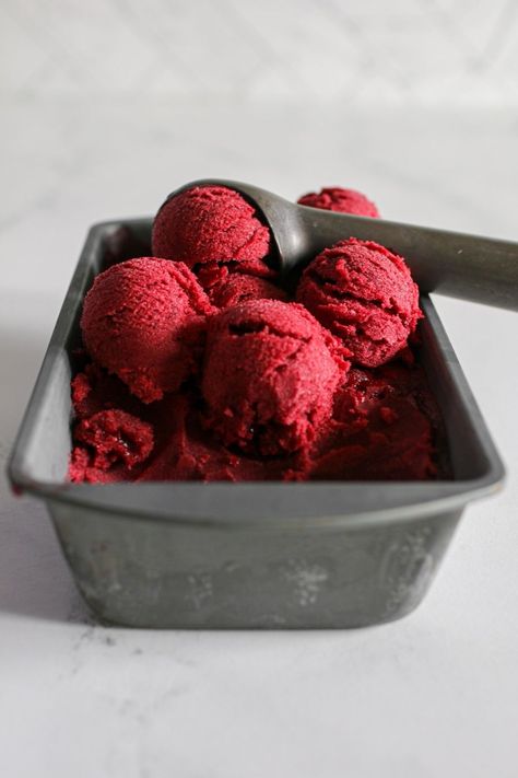 Sorbet In Ice Cream Maker, Sorbet Flavors, Mixed Berry Sorbet, Sorbet Is, Berry Sorbet, Strawberry Vodka, Ice Cream Containers, Frozen Berries, Mint Chocolate Chip