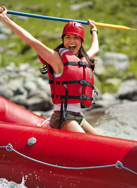 RIver Rafting in rishikesh-Enjoy Rafting masti With Alot of fun Camping Rafting Outfit, White River Rafting, Jab Tak Hai Jaan, Virat And Anushka, Bollywood Couples, Boating Outfit, River Rafting, Diy Clothes Life Hacks, Anushka Sharma