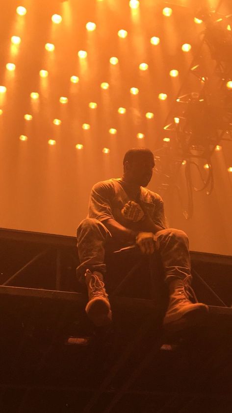 Changes Photography, Kanye West Saint Pablo, Kanye West Concert, Wallpapers God, Pablo Kanye, Saint Pablo Tour, Saint Pablo, Kanye West Wallpaper, Stay Mad