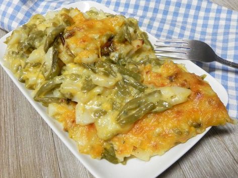 Green Bean and Potato Casserole Recipe Green Bean And Potato Casserole, Vegetarian Casseroles, Green Beans Potatoes, Camp Meals, Potatoes Casserole, Farmers Casserole, Beans Potatoes, Cabbage Casserole Recipes, Green Beans Side Dish