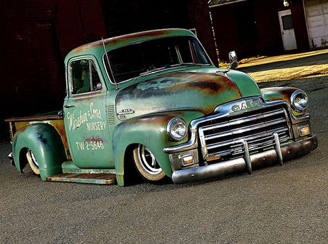 Kombi Pick Up, Classic Trucks Magazine, Gmc Suv, Truck Yeah, Hot Rod Trucks, Gmc Truck, Gm Trucks, Chevy Pickups, Chevy Truck