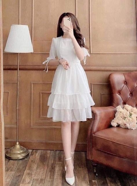 Wedding Dress Tea Length, White Knee Length Dress, Dress Tea Length, Simple Frock Design, Tea Length Dress, Frock Fashion, Pakaian Feminin, Bride Sister, Elegant Dresses Classy