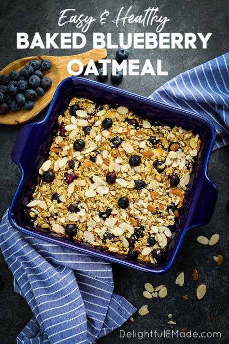 Dash Breakfast, Baked Blueberry Oatmeal, Blueberry Breakfast Bars, Healthy Baked Oatmeal, Blueberry Oatmeal Bake, Work Breakfast, Oatmeal Bars Recipes, Breakfast Bars Recipe, Baked Oatmeal Healthy