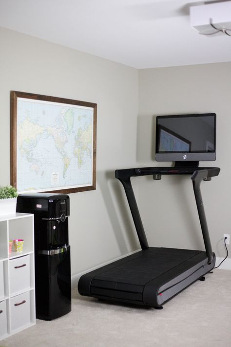 Is The Peloton Worth It - Peloton Treadmill Review - Paisley + Sparrow Home Treadmill Room, Treadmill In Garage Ideas, Treadmill Bedroom, Treadmill Home Gym, Peloton Treadmill Room Ideas, Peloton Office, Treadmill In Bedroom Ideas, Treadmill Room, Peloton Treadmill