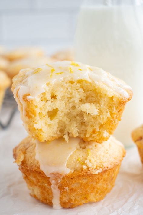 Lemon Loaf Muffins - Make the Best of Everything Sour Cream Lemon Muffins, Lemon Loaf Muffins, Lemon Muffins Easy, Lemon Muffins Recipes, Starbucks Iced Lemon Loaf, Panera Strawberry Poppyseed Salad, Lemon Yogurt Muffins, Easy Lemon Loaf, Iced Lemon Loaf