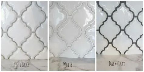 White Arabesque Tile, Subway Tile Kitchen Backsplash, Arabesque Tile Backsplash, Backsplash Arabesque, Gray Tile Backsplash, Marble Backsplash Kitchen, Tile Kitchen Backsplash, Subway Tile Backsplash Kitchen, White Tile Backsplash