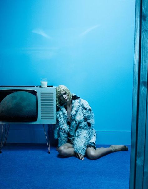 Out of the Blue - Miu Miu coat, Falke socks-Wmag: Blue On Blue Photoshoot, All Blue Photoshoot, Vintage Tv Photoshoot, Blue Photoshoot Aesthetic, Photoshoot Ideas Blue, Blue Fashion Aesthetic, Blue Vintage Aesthetic, Tv Photoshoot, Blue Photoshoot