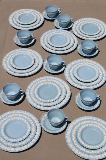 Queen's ware Wedgwood china lavender blue w/ cream embossed grapes complete set for 8 Wedgewood Queensware Tablescape, Wedgwood Queensware, Wedgewood China, China Crockery, Wedgwood China, Wedgewood Wedding, Wedding China, Pretty Dishes, Wedgwood Blue