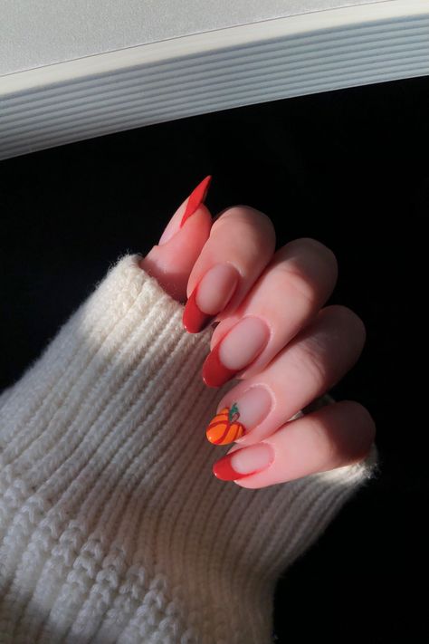 halloween nail inspo. orange nails. french tip bail inspiration. cute halloween nails Orange Nails French Tip, Nail Inspo Orange, Short Pink Nails, Pumpkin Nail, Pumpkin Nail Art, Nails French Tip, Cute Halloween Nails, Pumpkin Nails, Nails French