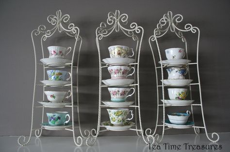 you can never have too many teacups Vintage Tea Cups Display, Display Tea Cups, Tea Cup Storage, Tea Cup Display, Tea Display, Cottage Decorating, Tea Cup Collection, Antique Tea Cups, Cup Crafts