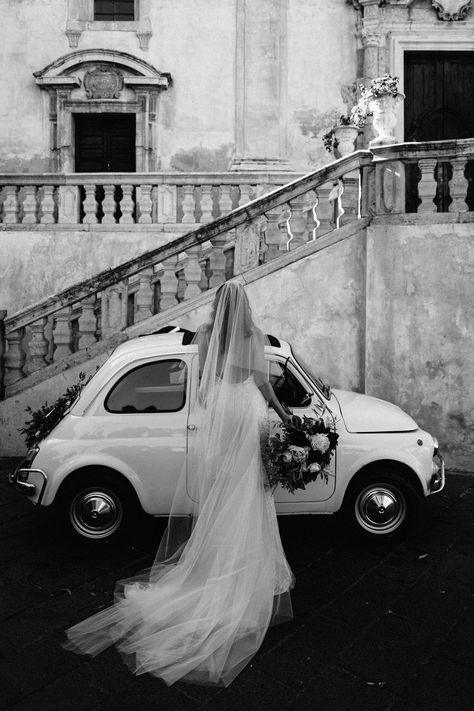 giuseppe-marano Sicily Wedding, Curated Wedding, Flower Installation, Villa Wedding, Portugal Wedding, The Lane, Future Wedding Plans, Tuscany Wedding, Here And Now