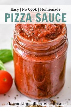 Master your own homemade pizza sauce at home using this simple, no-cook recipe! With a delicious tomato base and authentic Italian flavours, this easy sauce contains minimal ingredients and can be ready in minutes! And homemade pizza sauce tastes SO much better. Store it in your freezer for pizza night at home, any time you want! Pizza Base Sauce Recipes, Tomato Sauce For Pizza Base, Traditional Pizza Sauce, Pizza Base Sauce, Homemade Pizza Recipe, Recipe Sauce, Pizza Homemade, Food Tutorials, Pizza Base