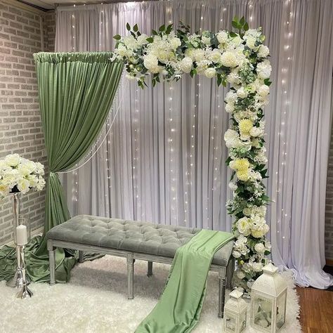 Radiance Events on Instagram: "Simple and elegant pinky decor 🌺 . . . . . . #weddingdecor #decorlovers #decorationideas #decoration #weddinglook #weddingplanner #radianceevents #eventplanner #plannerlife #weddingplanner #weddingsjunction #weddingphotography @weddings.junction @wedmegood" Very Simple Wedding Decor, Dua Khair Decoration At Home, Dua E Khair Decoracion, Simple Decoration For Engagement, Simple Nikkah Decor At Home, Roka Ceremony Decoration, Simple Event Decor, Wedding Indoor Decoration, Pelamin Simple