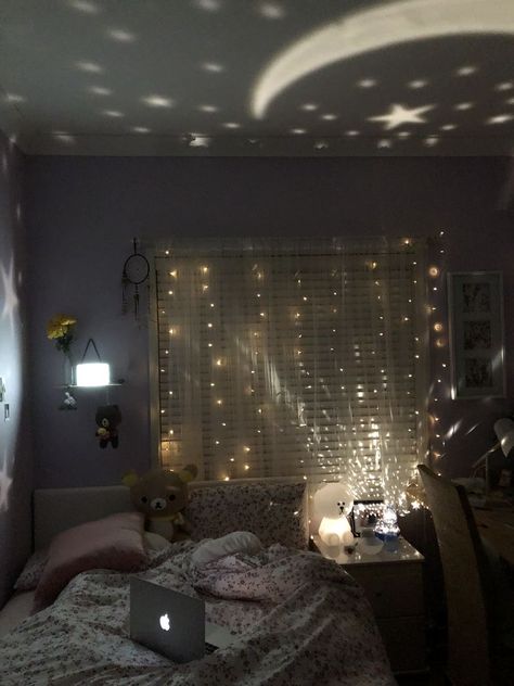 (Not mine ) Star Themed Bedroom Aesthetic, Star Aesthetic Room, Stargirl Room Aesthetic, Star Bedroom Aesthetic, Star Themed Room, Star Room Aesthetic, Curtain Lights Bedroom, Make Your Room Aesthetic, Aesthetic Lights