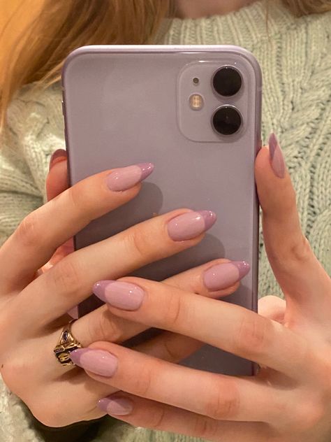 Monochrome nails, spring nail inspo, gel nails Monochrome Nails French Tip, Monochromatic French Nails, Monochrome French Nails, Monochrome Acrylic Nails, Monochromatic French Tip Nails, Nail Monochrome, Monochrome French Tip Nails, Monochromatic Nail Designs, Monotone Nails