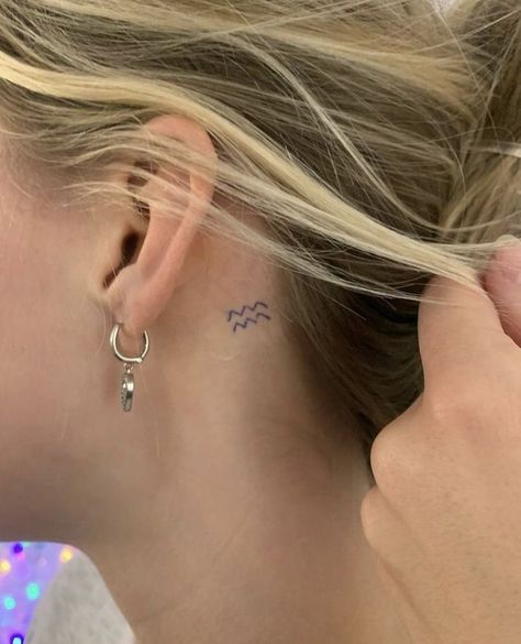 Unforgettable Tattoo, Aquarius Astrology, Aquarius Tattoo, Tattoo Fails, Zodiac Tattoos, Cute Small Tattoos, Stylist Tattoos, Jewelry Tattoo, 1 Tattoo