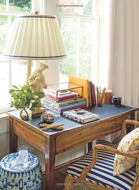 SOUTHERN LIVING Small Space Ideas: Southern Living - 2017-7-7 SIP, Meredith: 9780848756178: Amazon.com: Books Deep Desk, Pretty Desk, Pretty Desks, Small Workspace, Striped Chair, Desk Drawer, Small Space Organization, Glass Box, Chinoiserie Chic