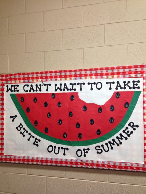 Let the countdown to summer begin!!! Summer Vacation Bulletin Board Ideas, Watermelon Bulletin Board, March Bulletin Board Ideas, Cafeteria Bulletin Boards, Daycare Bulletin Boards, Summer Boards, Door Bulletin Boards, Countdown To Summer, Summer Bulletin Boards