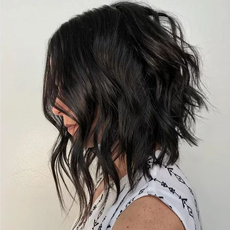 Low Maintenance Short Haircut, Long Angled Bob, Medium Short Haircuts, Angled Bob Hairstyles, Bobs For Thin Hair, Thick Wavy Hair, Black Bob, Angled Bob, Medium Short Hair