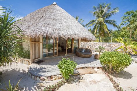 Beach Side Bungalow, Tiny Cottage Interior, Bali Beach House, 1 Bedroom Bungalow, Tropical Bungalow, Bungalow On The Beach, Bungalow Hotel, Bungalow Resorts, Tiny Beach House