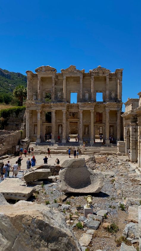 Ephesus Ancient City, Library Of Celsus, Museum Photos, Ancient City, Minecraft Ideas, Photo Library, Ancient Greece, Ancient Cities, Dream Destinations