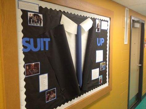 Suit Up! How I Met Your Mother themed ED Board about business attire. I'd do this board as a career help thing. Up Bulletin Board, March Bulletin Board, College Events, College Bulletin Boards, Ra Boards, Bulletin Board Design, Ra Bulletin Boards, Library Bulletin Boards, Res Life