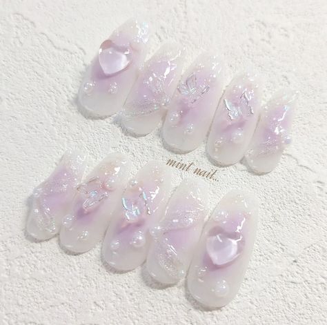 Xiaohongshu Nails Purple, Pretty Press On Nails, Korean Purple Nails, White Nails With Purple Design, Purple Pearl Nails, Japan Nail Art, Lilac Nails, Asian Nails, Lavender Nails