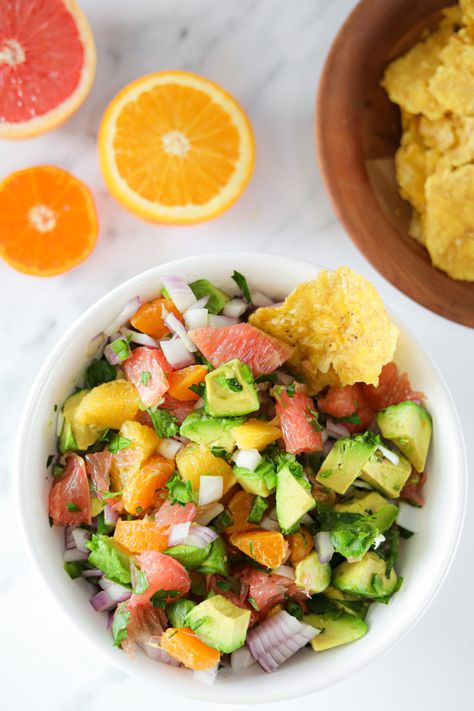 A Simple Citrus Salsa with Summer Citrus from South Africa perfect with chips of choice. Citrus Salsa Recipes, Citrus Appetizers, Citrus Salsa, Africa Recipes, Follicular Phase, Fresh Salsa Recipe, Citrus Recipes, Fodmap Diet Recipes, Snacks Ideas