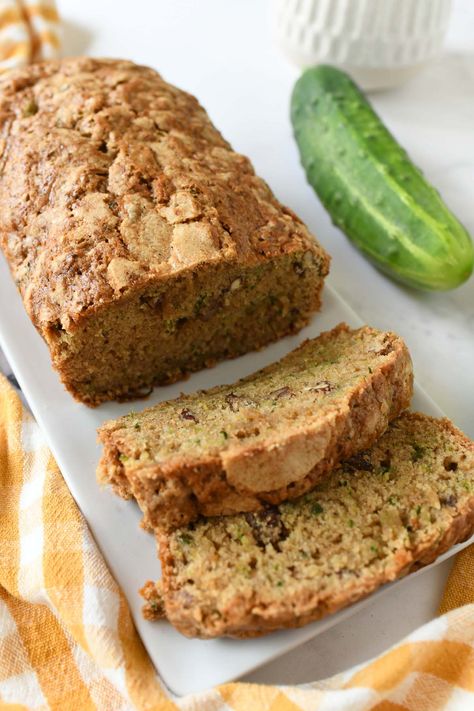 Cucumber Quick Bread Recipe - Savvy Saving Couple Cucumber Baked Recipes, Cucumber Recipes Dessert, Cucumber Muffin Recipe, Cucumber Dessert Recipes, Baking With Cucumbers, Cucumber Desserts, Cucumber Lunch Ideas, Cucumber Muffins, Cucumber Dessert