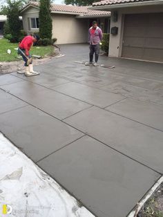 How To Build Concrete Decorative Finishing Idea - Engineering Discoveries Stamped Concrete Driveway, Concrete Backyard, Modern Driveway, Custom Driveway, Concrete Path, Decoration Beton, Concrete Patio Designs, Concrete Patios, Concrete Walkway